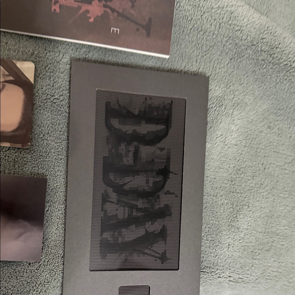 Gray CD Case - Picture 4 of 6